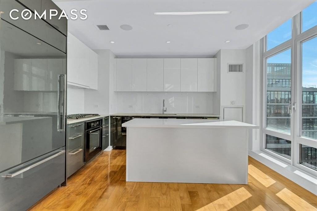 2 Northside Piers #PH2 - Photo 6 of 24