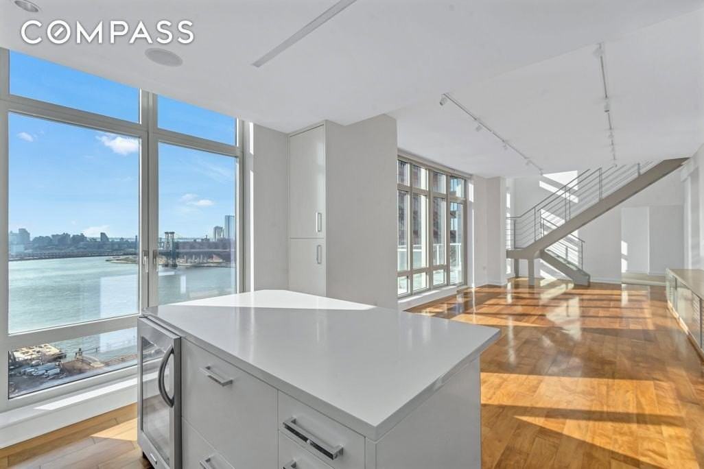 2 Northside Piers #PH2 - Photo 7 of 24