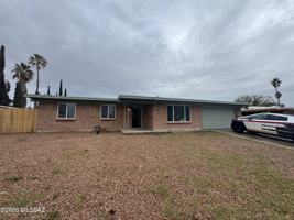 featured image of 4020 S Silver Beech Ave