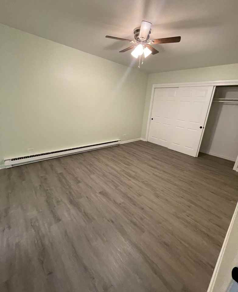 18154 Martin Avenue - Photo 5 of 8