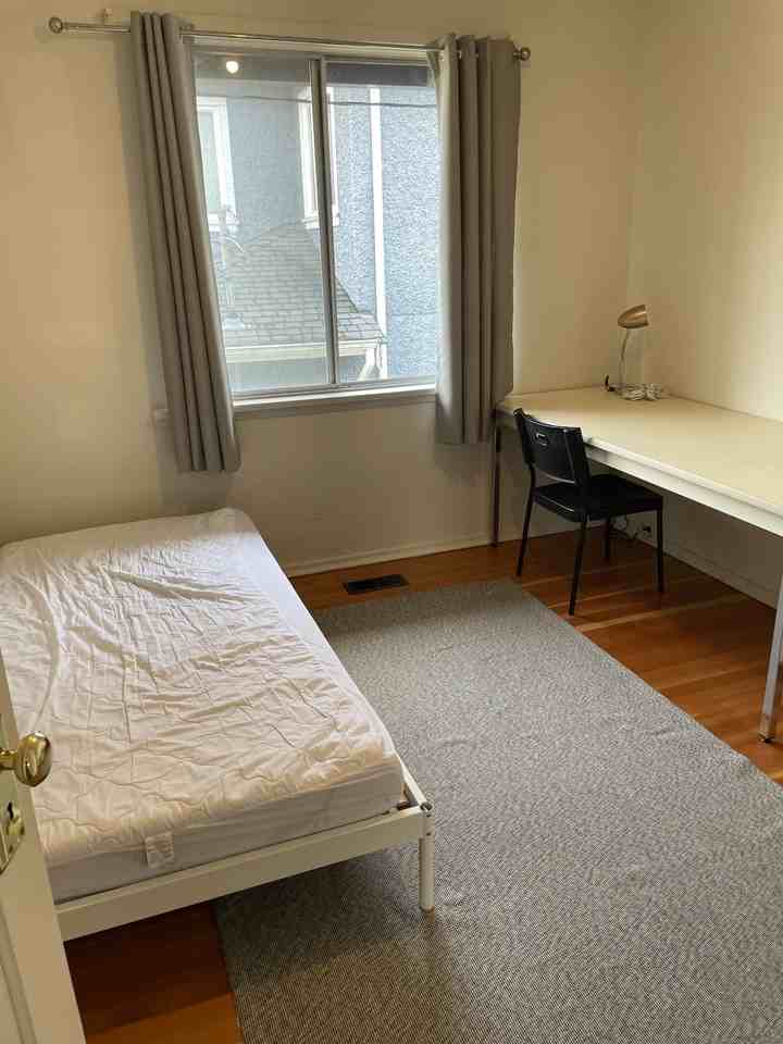 3853 15th Ave W #1 - Photo 5 of 14