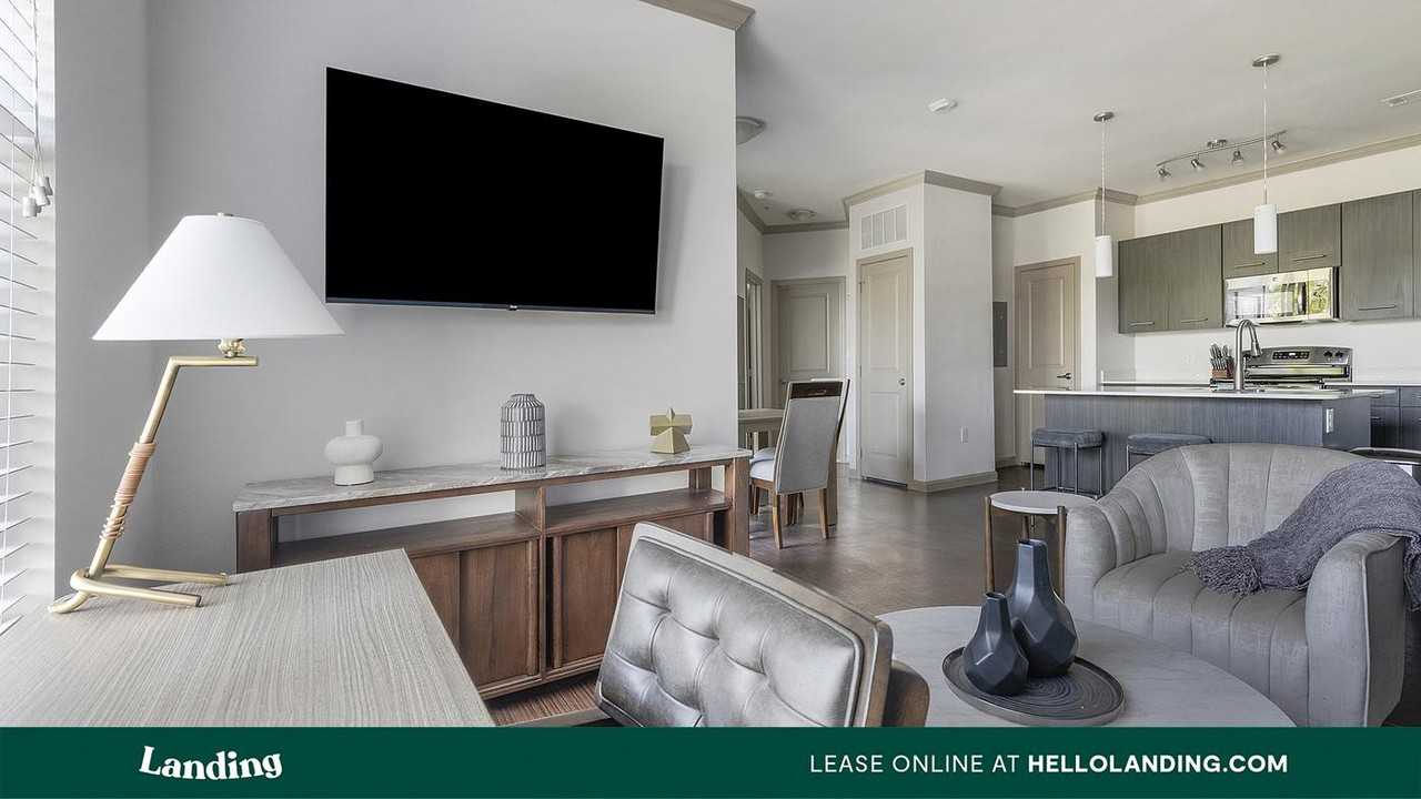 7602 Luskey Blvd - Photo 4 of 50