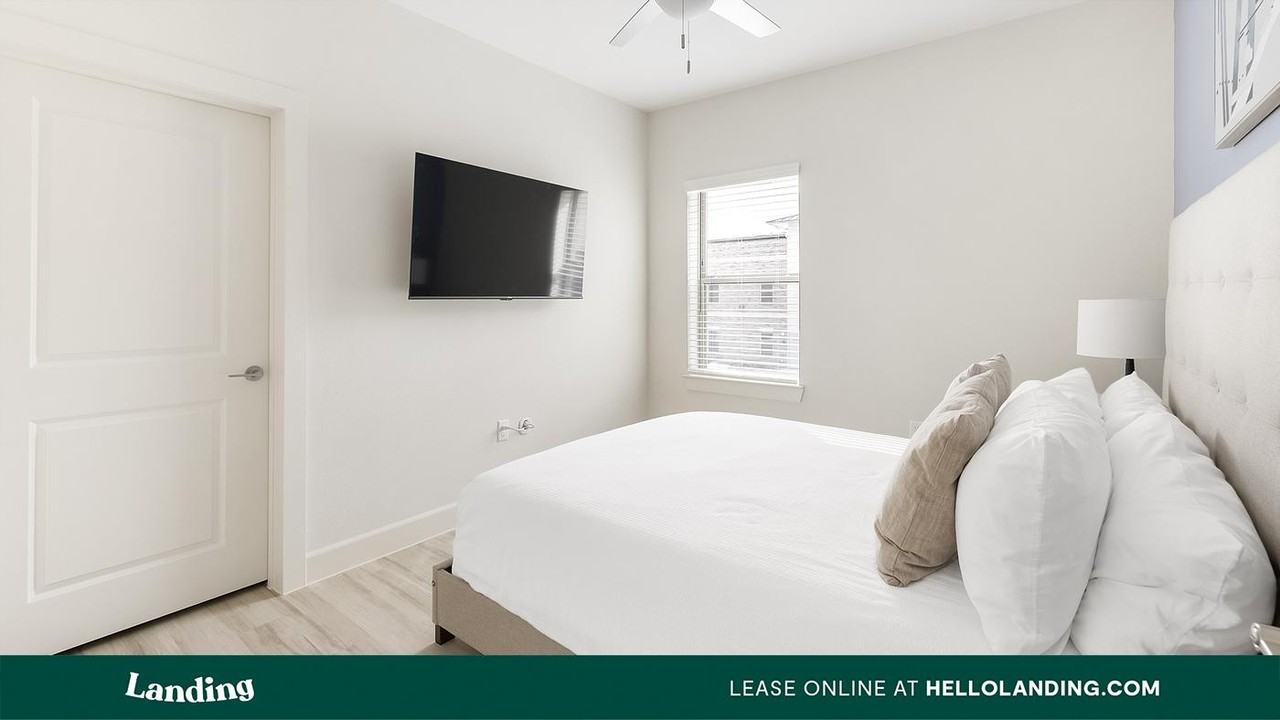 108 S. US 175 Frontage Rd, - Photo 6 of 50