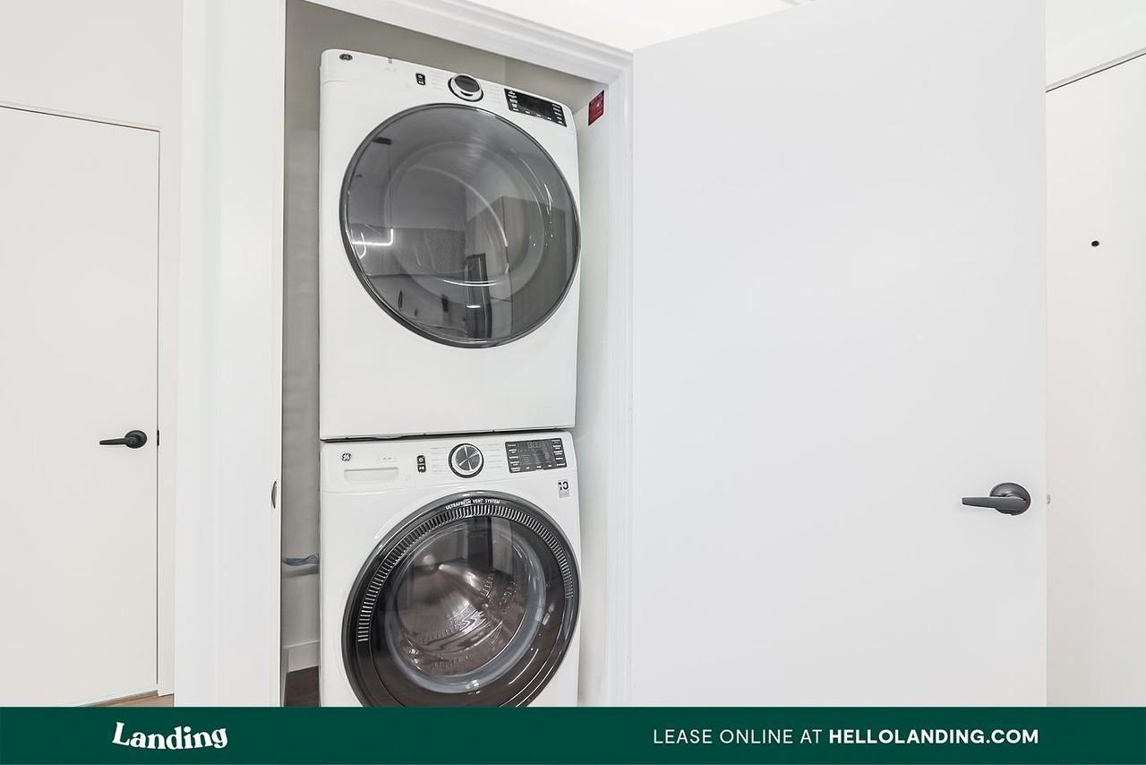 2623 Keene St - Photo 6 of 50