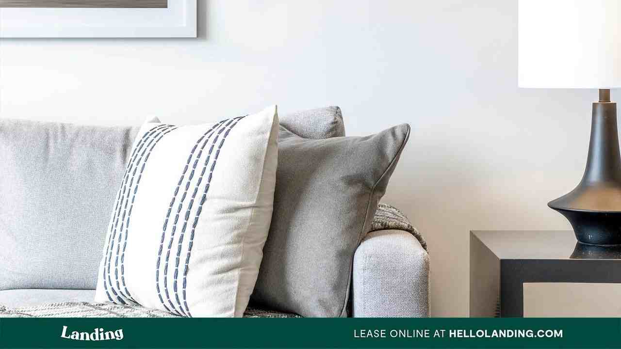 602 Laconia Circle - Photo 6 of 37