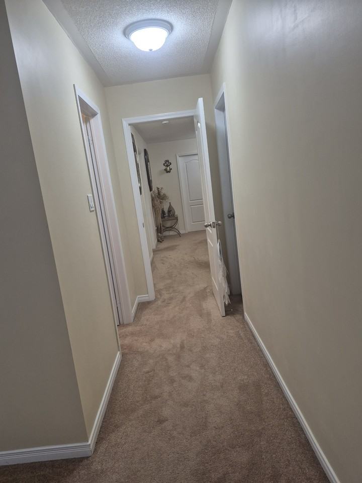 768 Church Street North - Photo 6 of 7