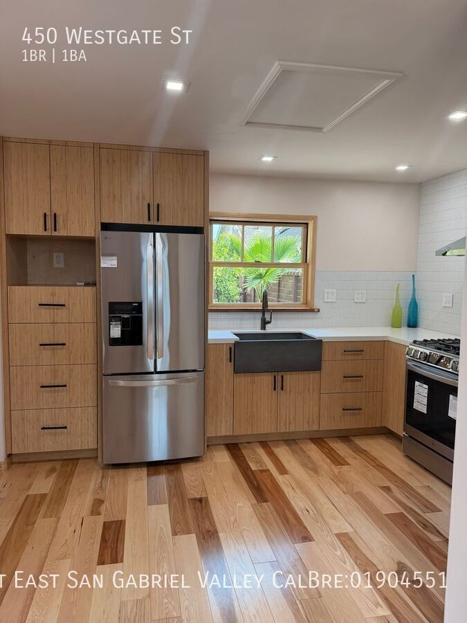 450 Westgate St - Photo 7 of 12