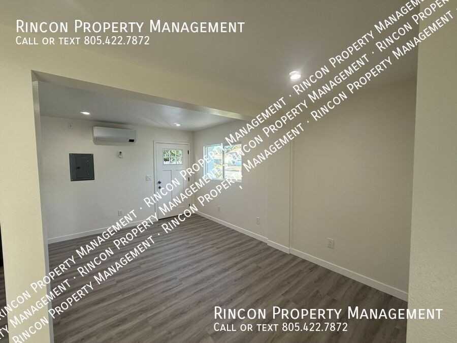 2585/2587 Warbler Ave. - 2585 Warbler Ave #A - Photo 5 of 12