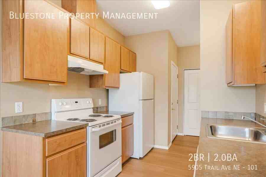 5905 Trail Ave Ne #101 - Photo 4 of 37