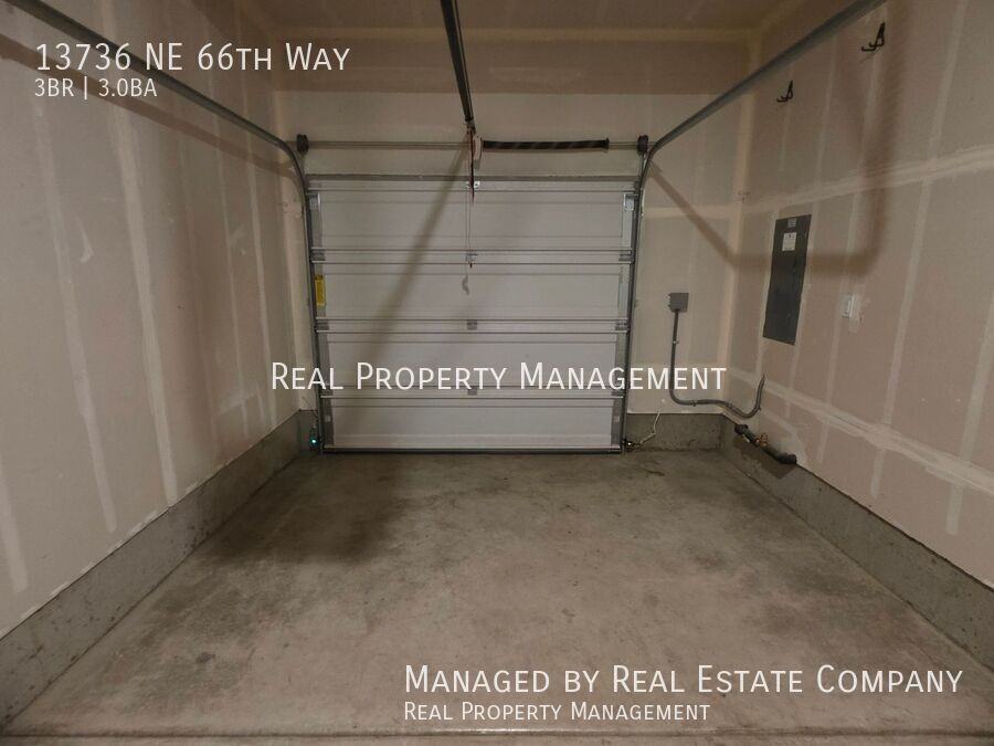 13736 Ne 66th Way - Photo 7 of 32