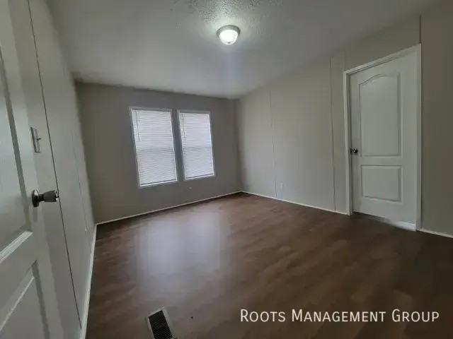 4725 Flanders Blvd #227 - Photo 5 of 11