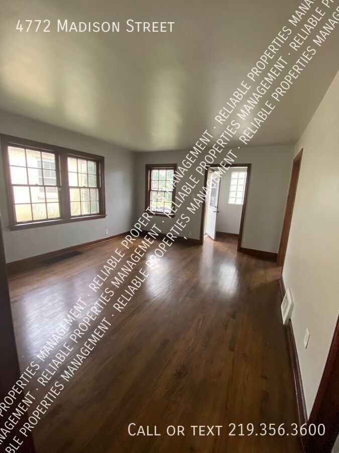 4772 Madison St - Photo 3 of 14