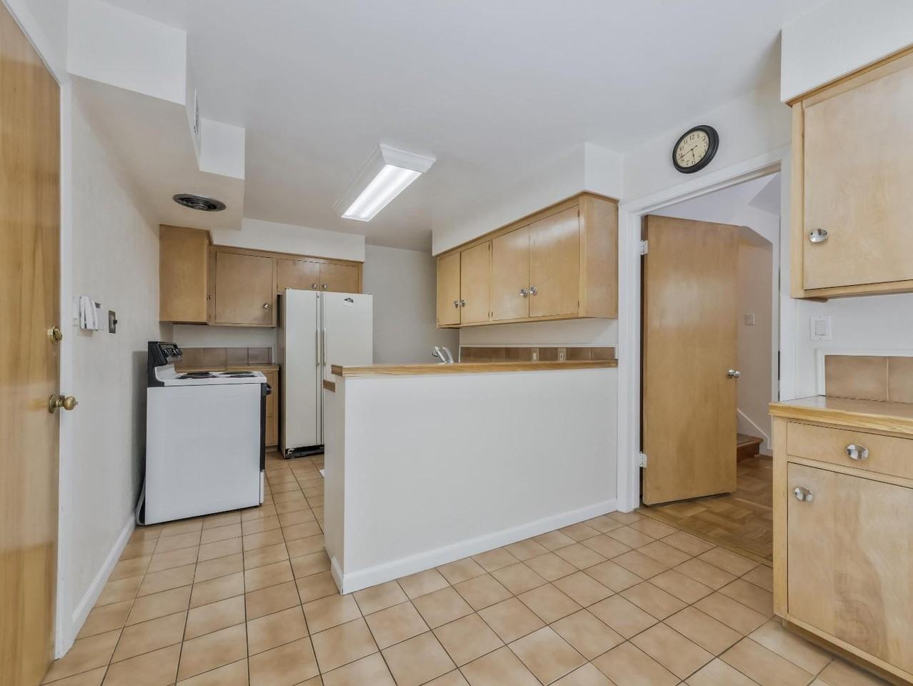 21 El Cerrito Ave #21 - Photo 7 of 11