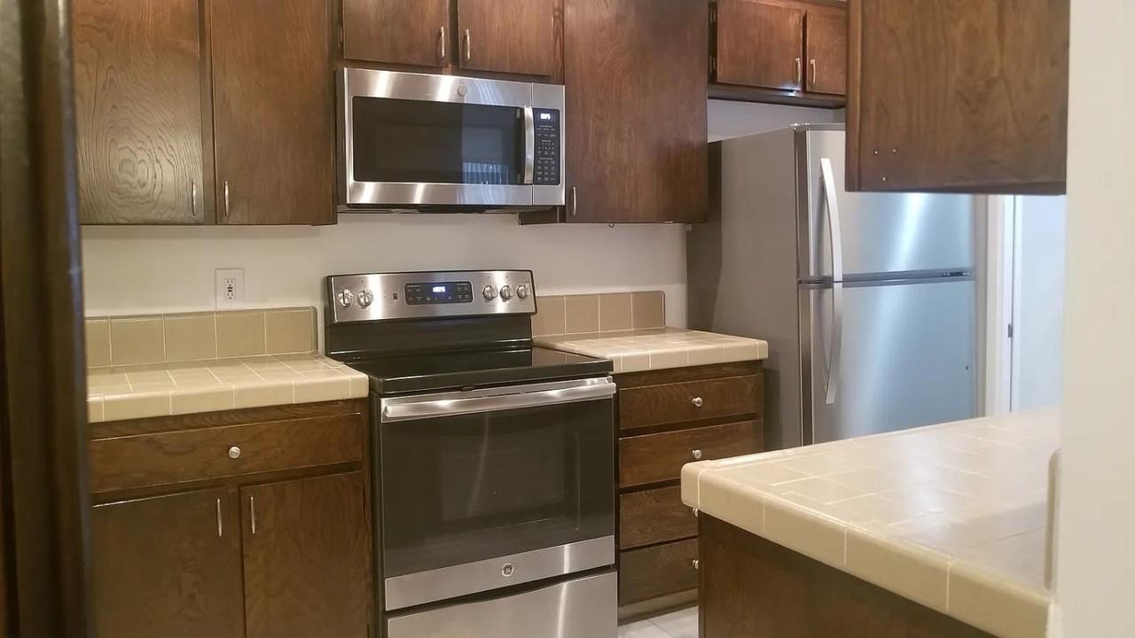 6225 Canterbury Dr #6225 - Photo 2 of 13