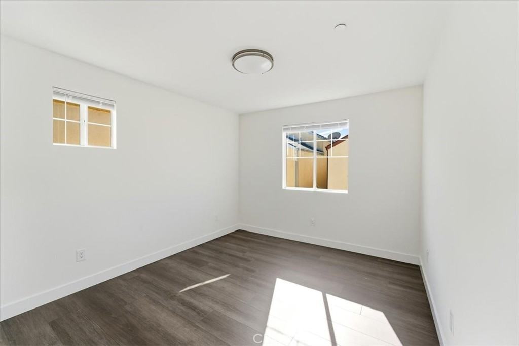 15150 Rayen St #15150 - Photo 3 of 33