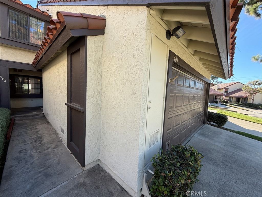 404 W Via Vaquero #404 - Photo 6 of 50