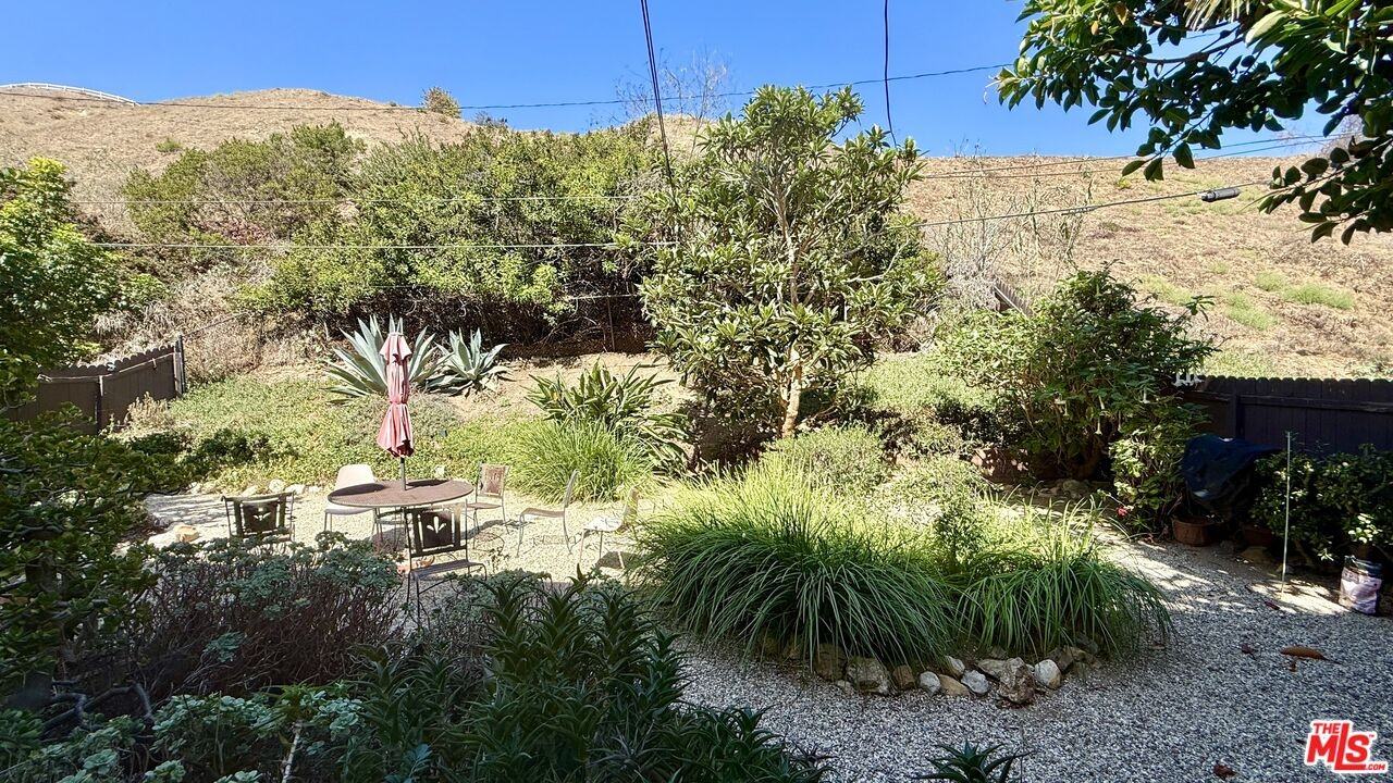 22351 Pacific Coast Hwy #22351B - Photo 3 of 15