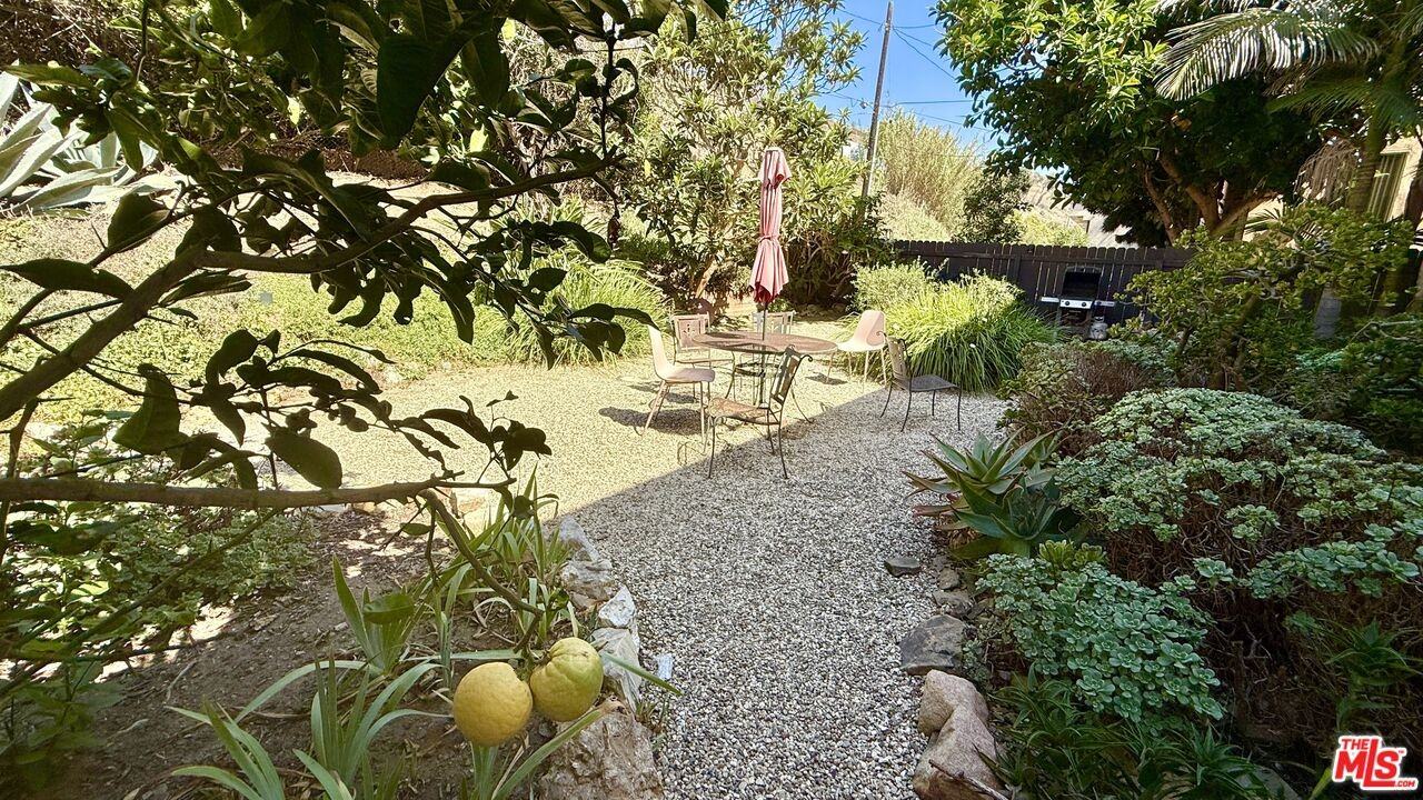 22351 Pacific Coast Hwy #22351B - Photo 5 of 15