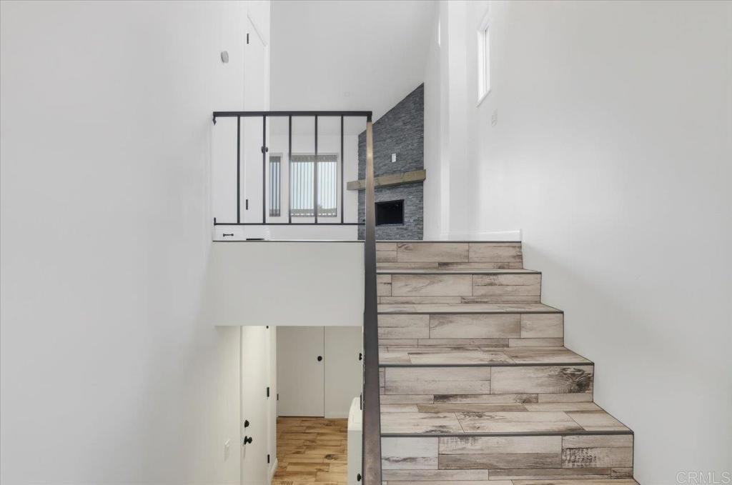 6686 Corte Maria #6686 - Photo 5 of 32