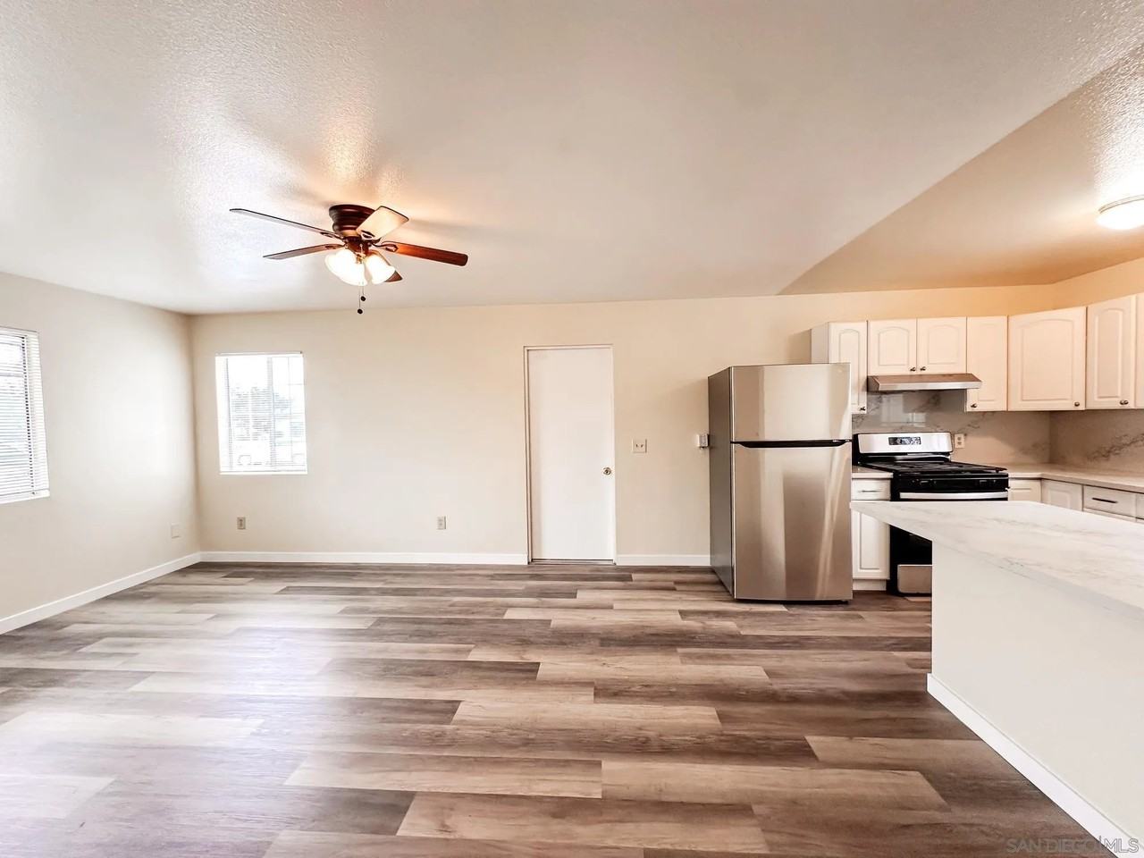 5506 Gables St #5506A - Photo 6 of 10