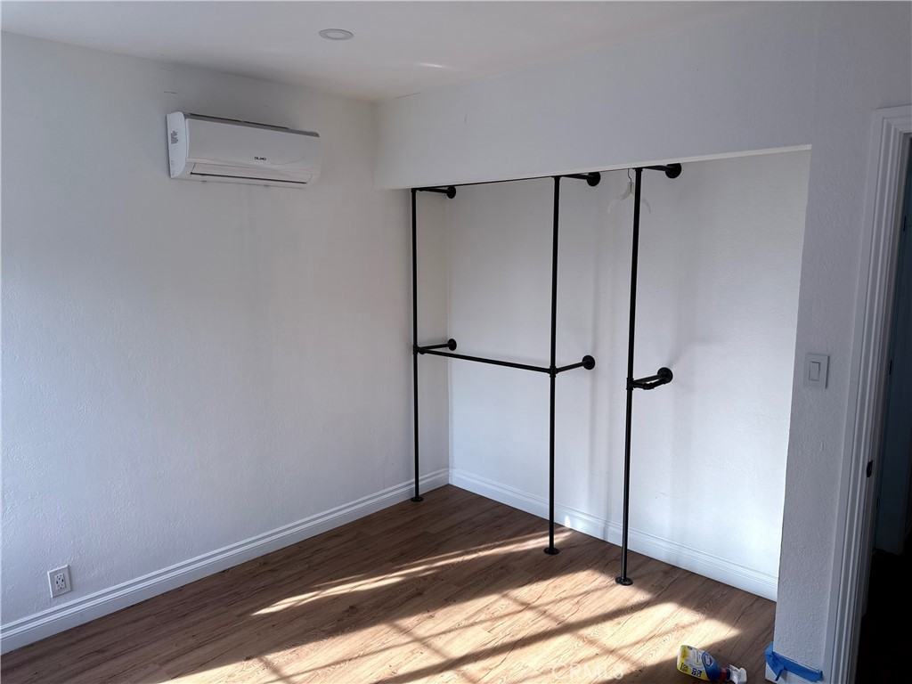 826 E Elmwood Ave #826 - Photo 2 of 8