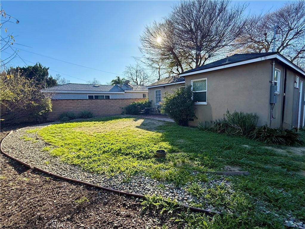 6948 Balcom Ave #6948 - Photo 4 of 30