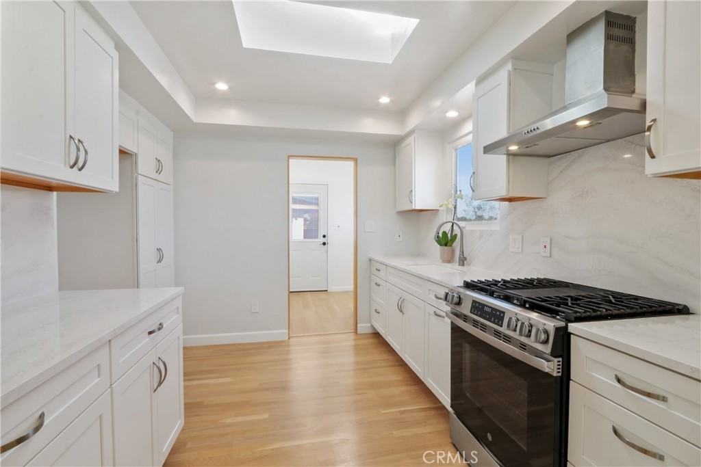 2001 W 180th Pl #2001 - Photo 4 of 25