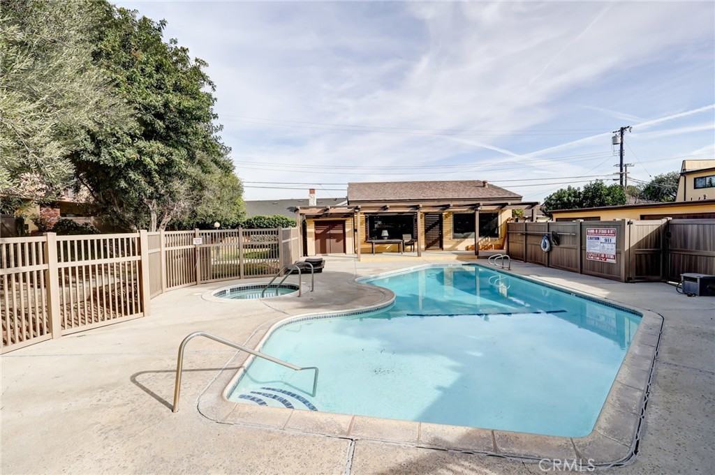 3459 W 171st St #3459 - Photo 2 of 19