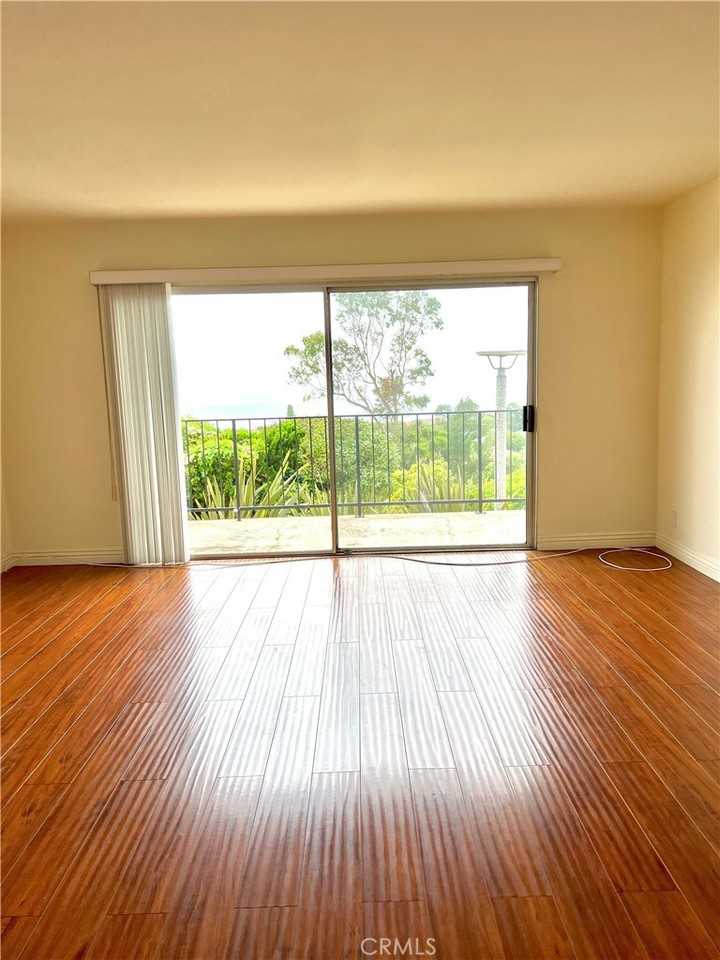 28129 Ridgethorne Ct #28129-34 - Photo 4 of 27