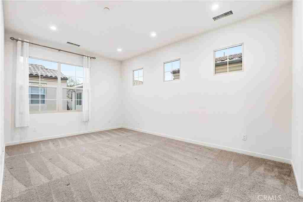 125 Messenger #125 - Photo 4 of 19