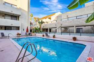 1900 Vine St - Photo 1 of 1