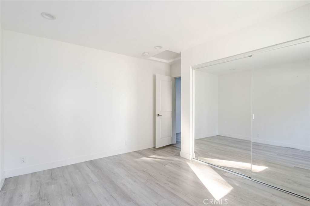 11453 Calvert St #11453 - Photo 5 of 22