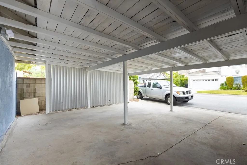 1611 S 4th Ave #1611 - Photo 6 of 18