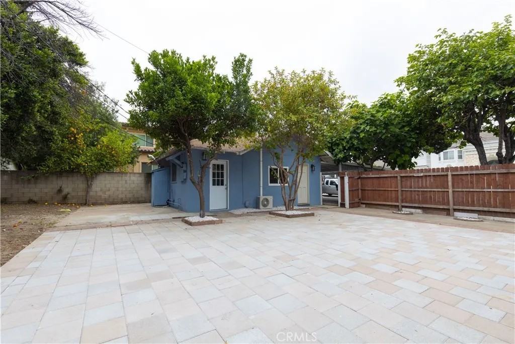 1611 S 4th Ave #1611 - Photo 7 of 18