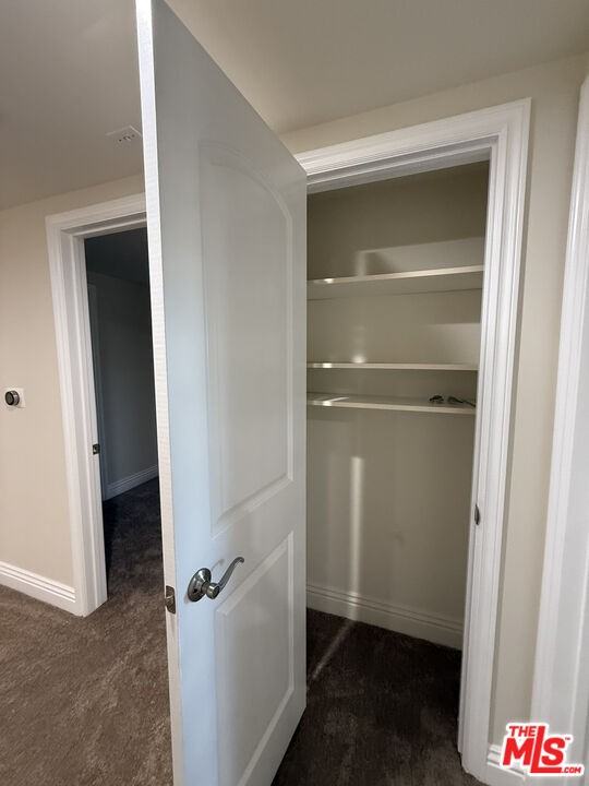 11540 Moorpark St #11540-101 - Photo 4 of 36