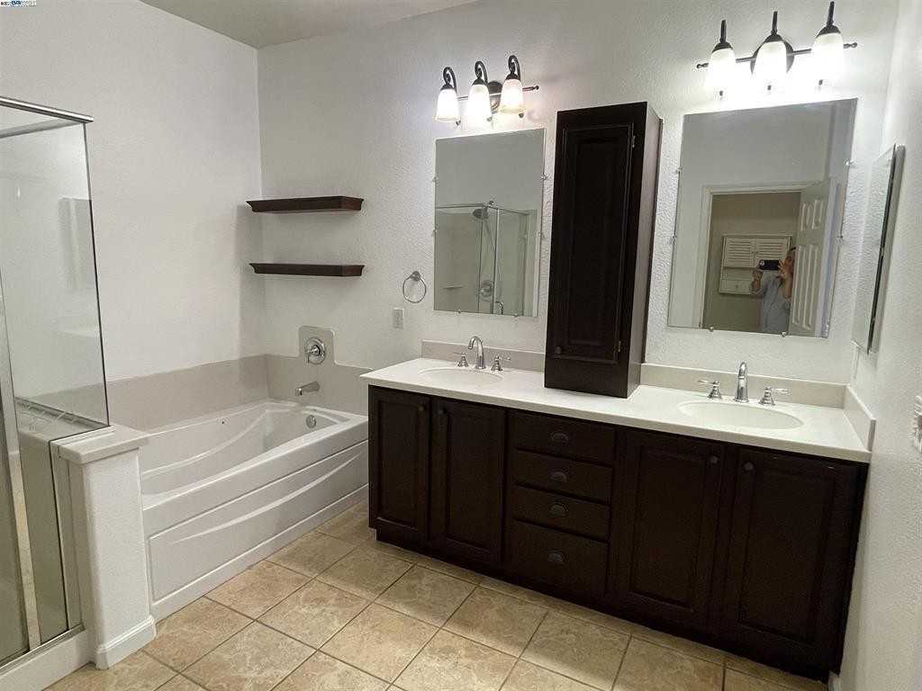 1503 Jetty Dr #1503 - Photo 4 of 26