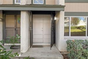 featured image of 1667 Honeywood Ct #1667