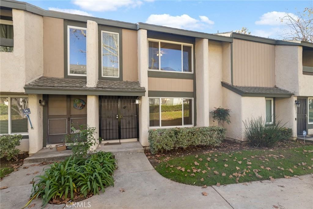 1667 Honeywood Ct #1667 - Photo 7 of 26