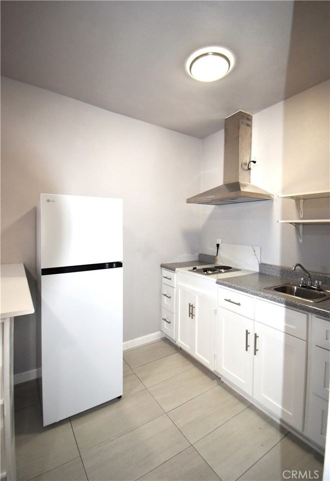 15414 Kinzie St #15414 - Photo 6 of 8