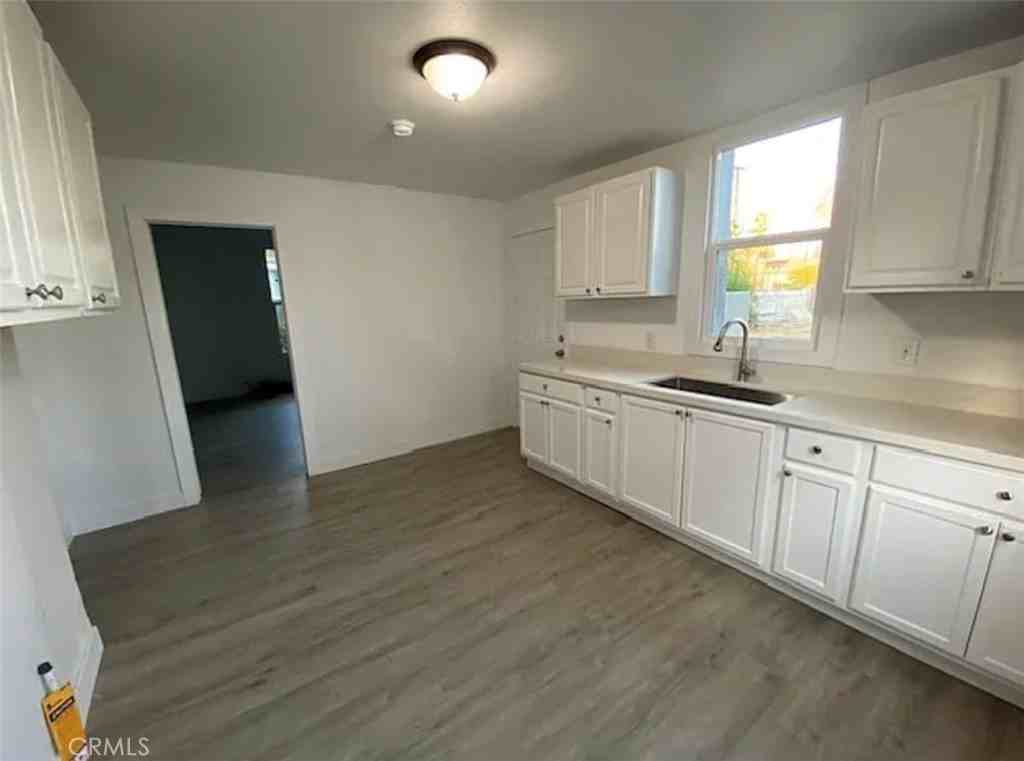 3442 Lime St #3442 - Photo 3 of 24