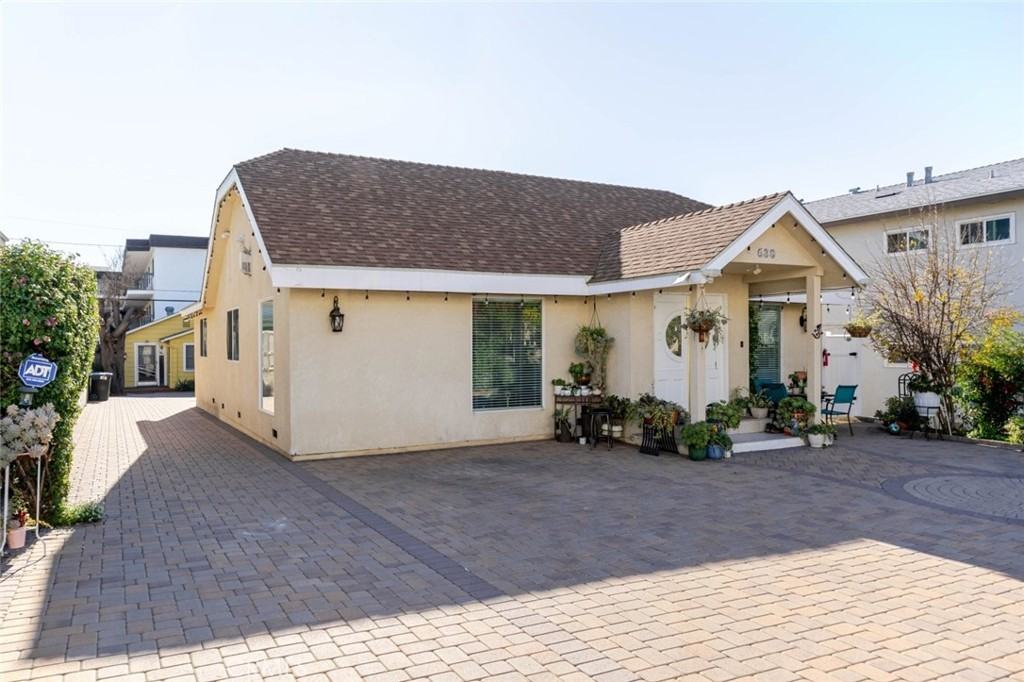 630 E Cedar Ave #630C - Photo 4 of 19