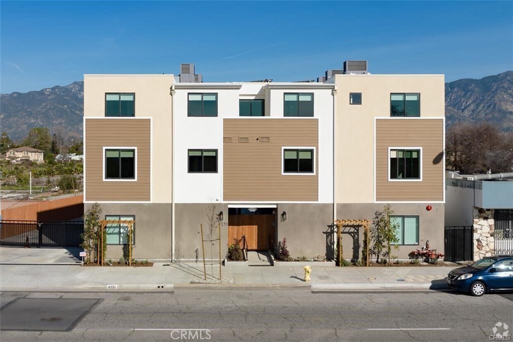 4251 E Live Oak Ave #4251-8 - Photo 5 of 31