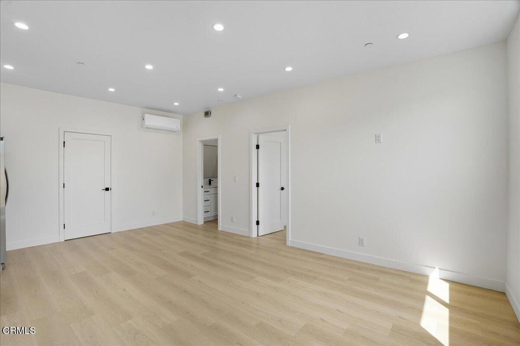 1903 E Ocean Ave #1903 - Photo 3 of 9