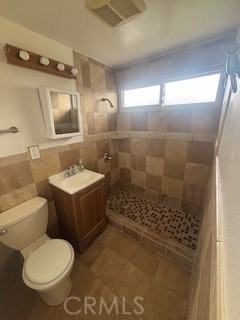 379 Roberts Ave #379 - Photo 4 of 17