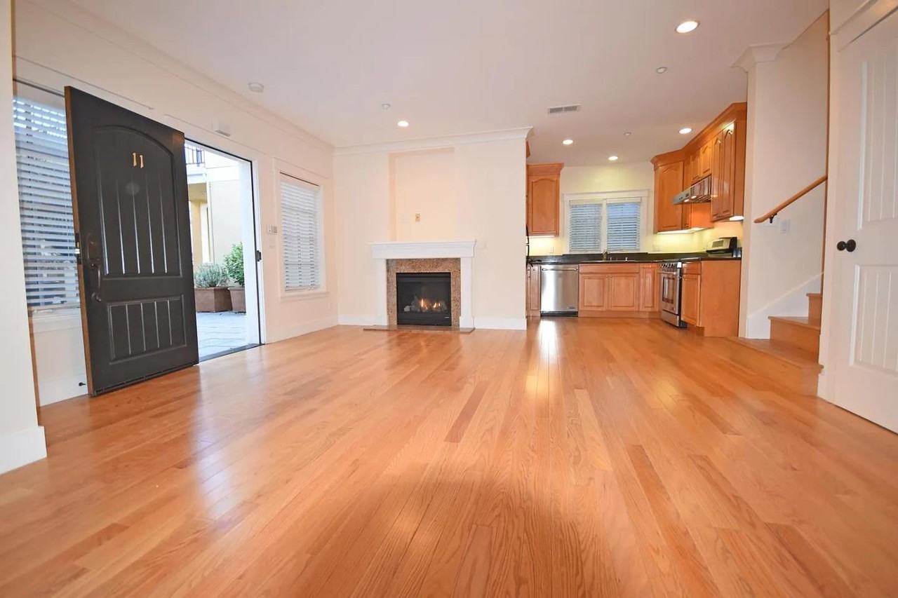 1705 Palm Ave #1705 - Photo 2 of 11