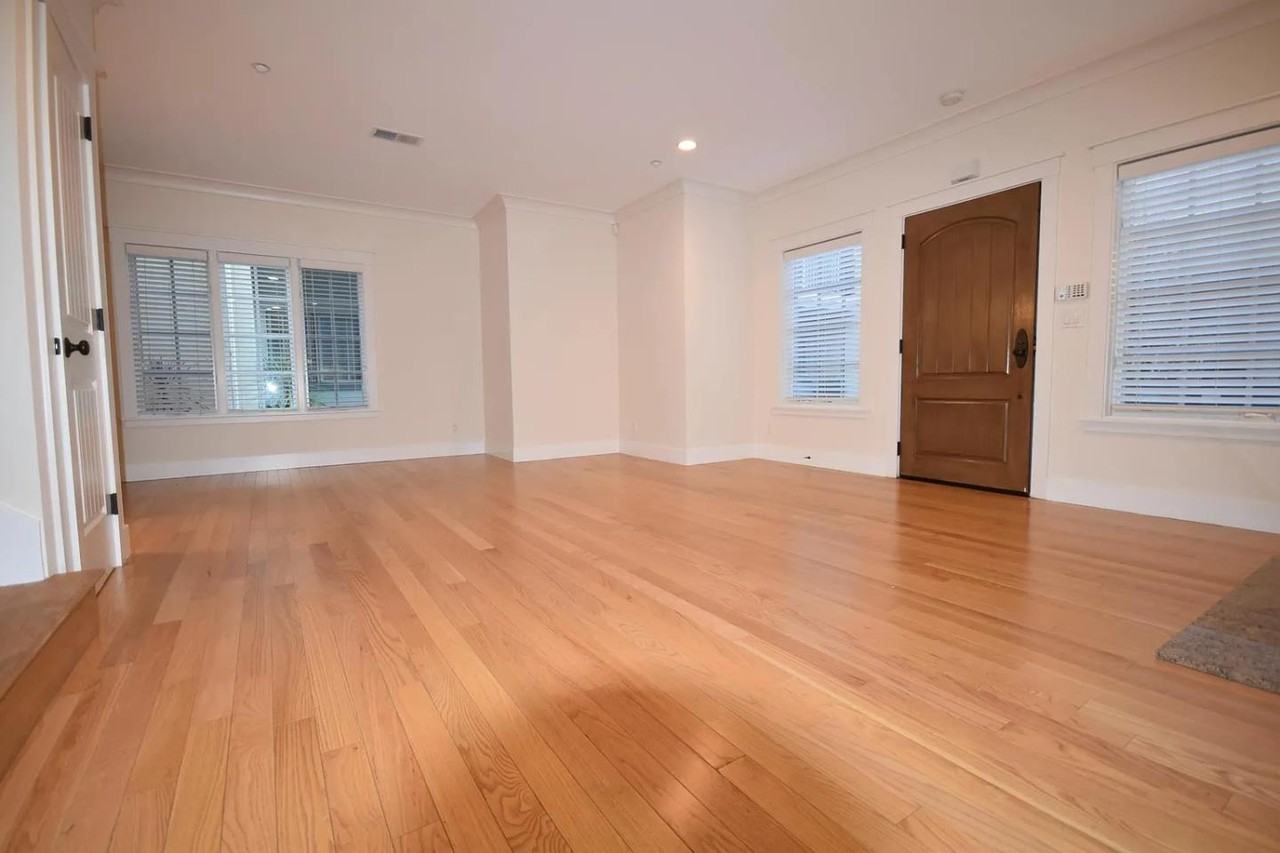 1705 Palm Ave #1705 - Photo 3 of 11