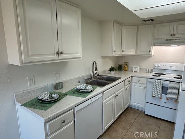 51020 Eisenhower Dr #51020-27 - Photo 5 of 22