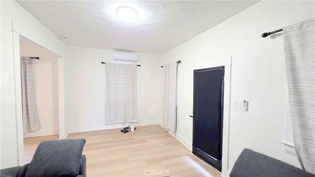 167 N 4th Ave #167 - Photo 4 of 16