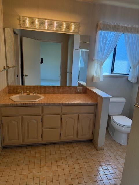 2036 Lexington Ave #2036 - Photo 4 of 22