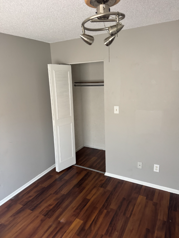 313 Amherst Ave #49 - Photo 5 of 16